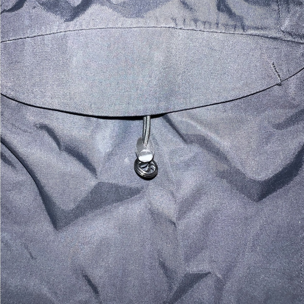 Lululemon Athletica Black Windbreaker Jacket US 4 - Picture 6 of 7